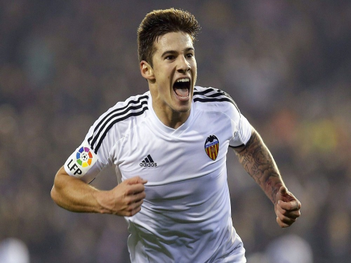 Santi Mina